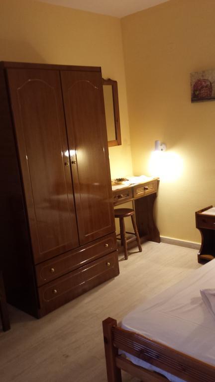 Eva Apartments Свороната Экстерьер фото
