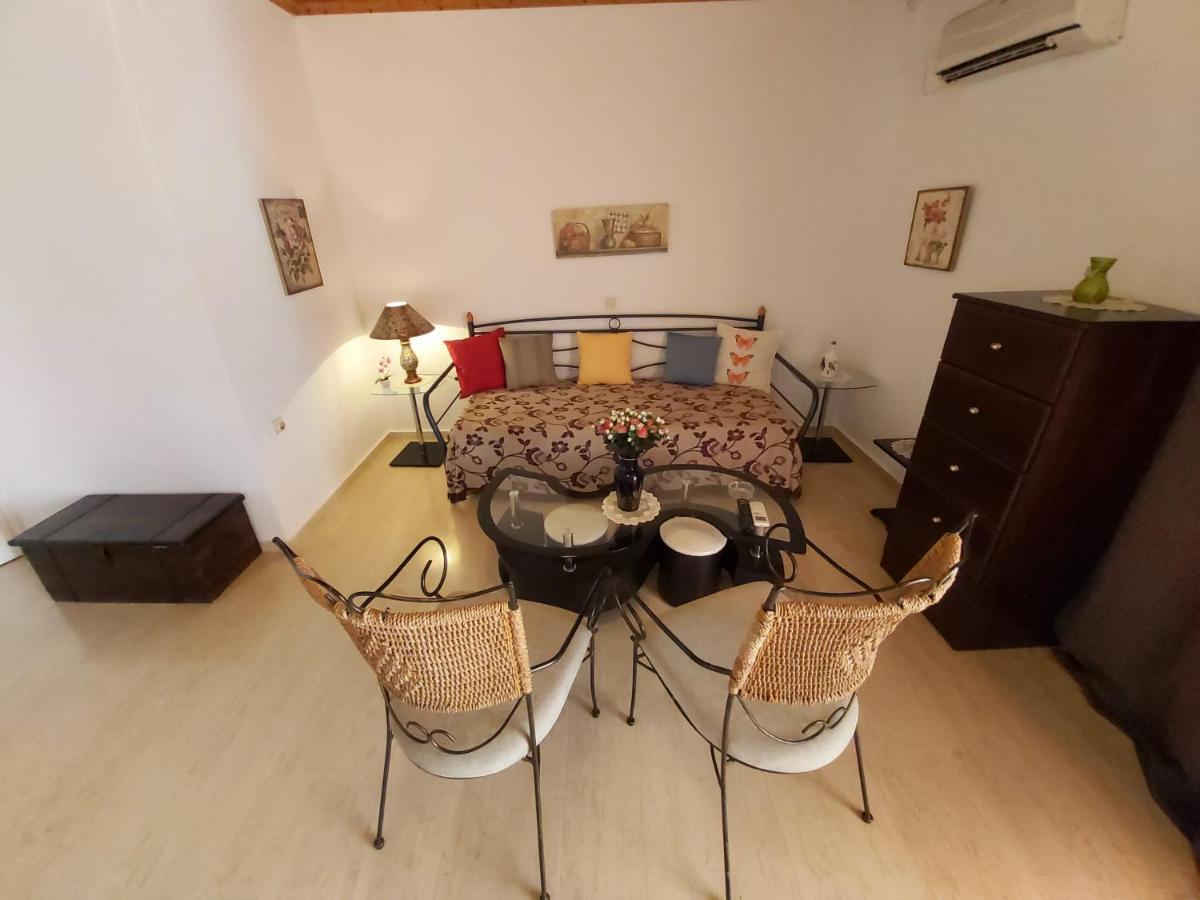 Eva Apartments Свороната Экстерьер фото